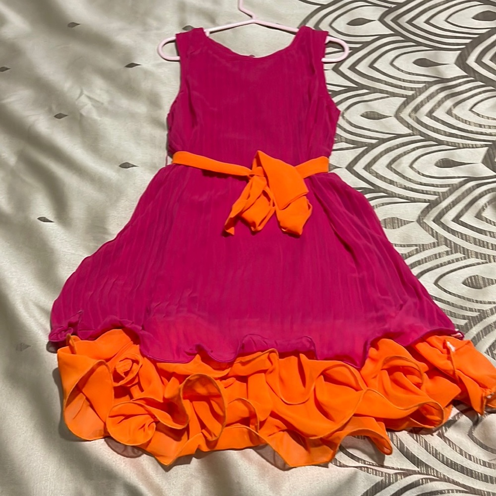 Girls dress
